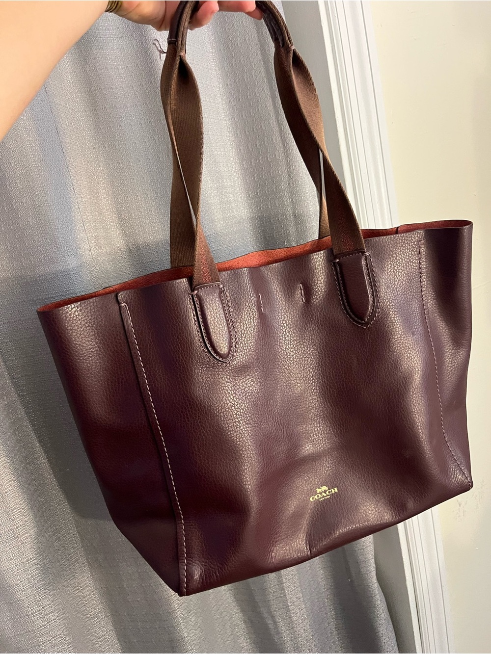 Coach Derby Oxblood Leather Tote Bag - Picture 4 of 7